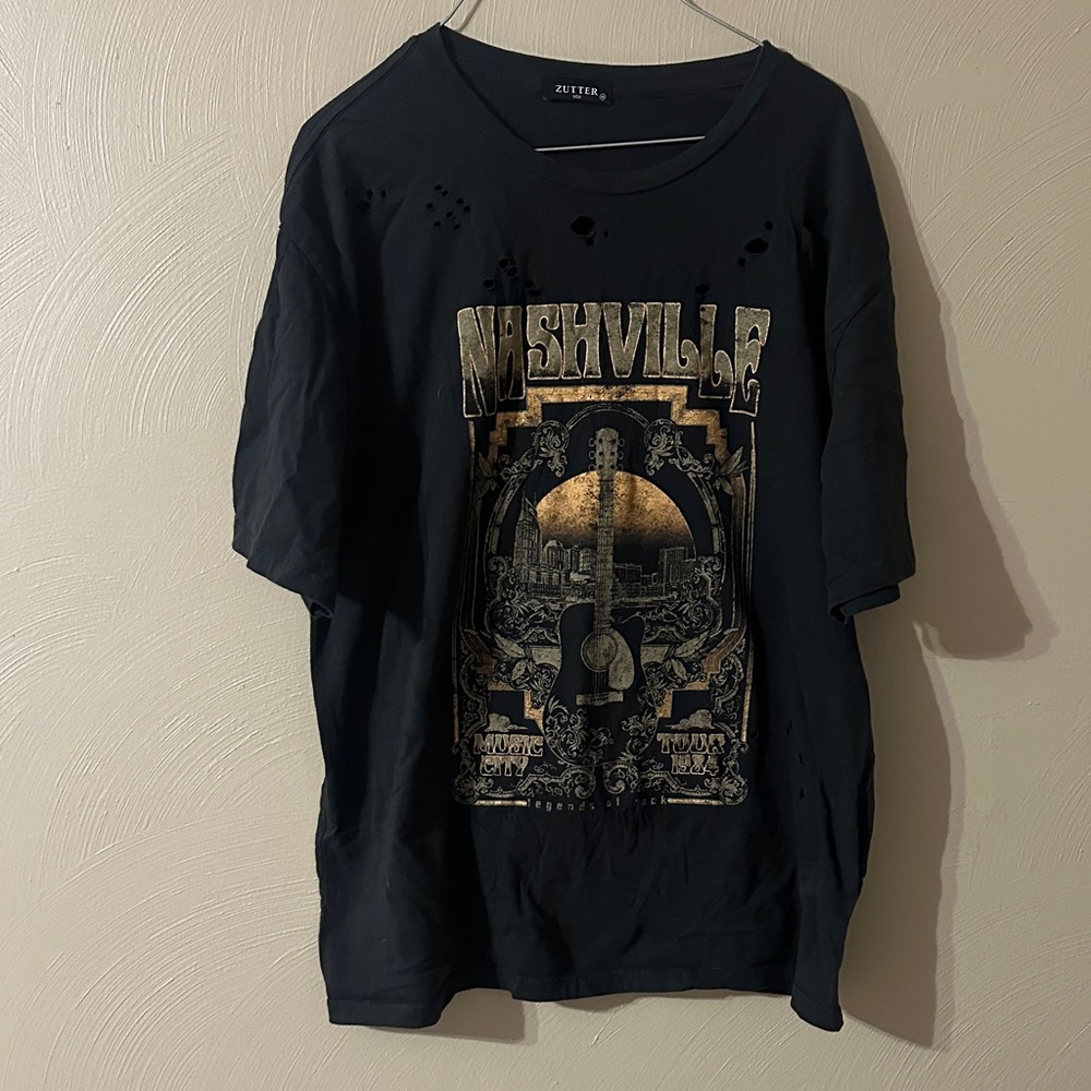 Nashville Graphic Distressed Black Tee